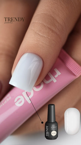 Builder Gel in der Flasche Pina Colada von Trendy Nails 15ml/ 30ml (selbstglättend)