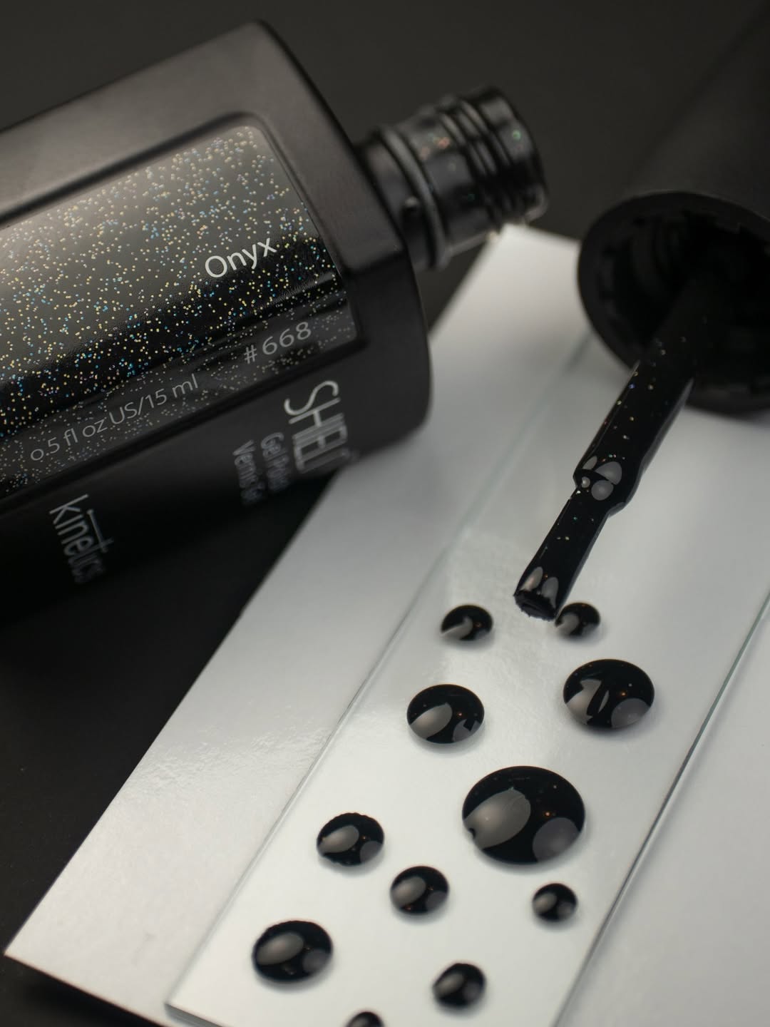 Kinetics SHIELD гель-лак "LATEX HIT" Nr. 577 (15 мл)