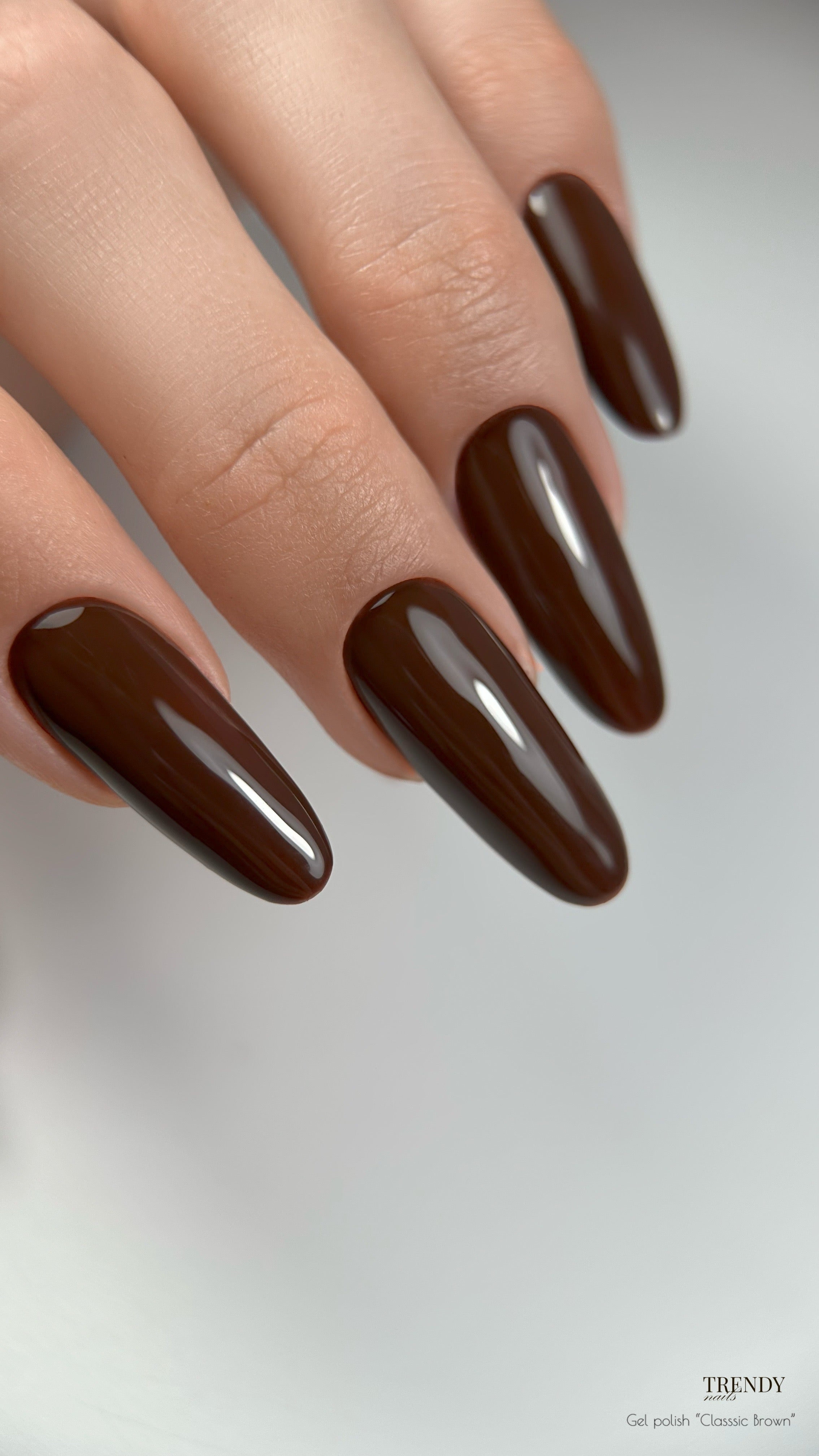 Gel Polish "Classic Brown" Harvest Collection (8ml) von Trendy Nails (TPO/HEMA-free) Herbst 2025