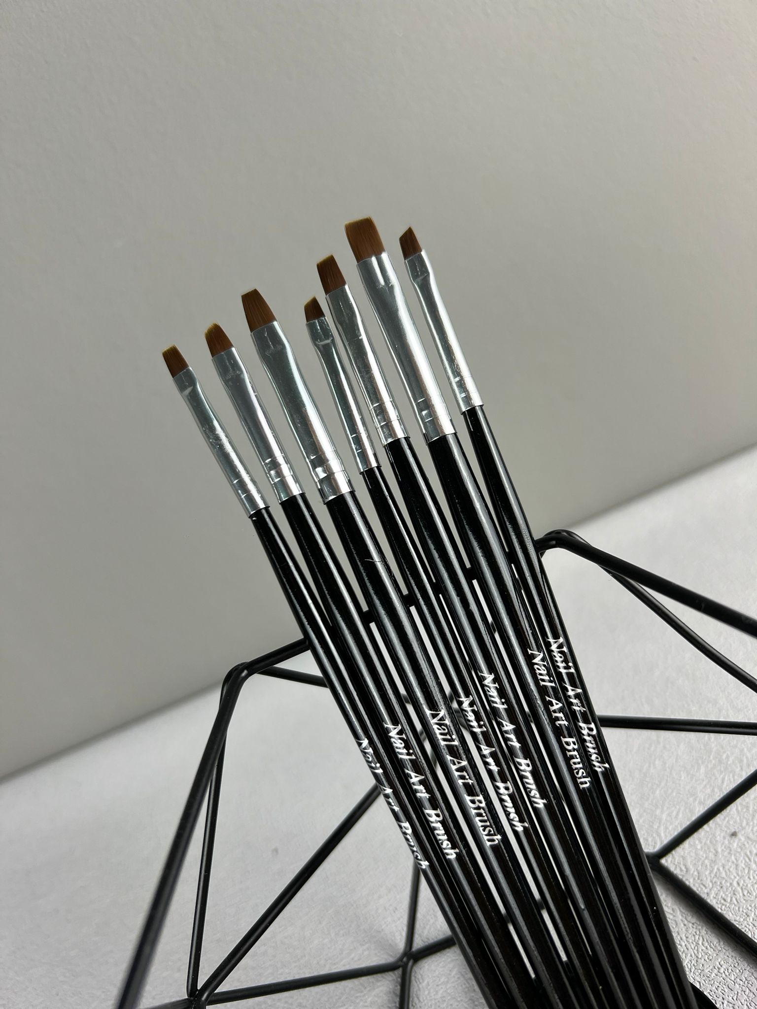 Brush set for various nail art applications and modeling (15 pcs.)