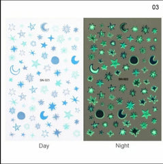 Стикер самоклеящийся (светится в темноте) Рождество и Новый год SN-023