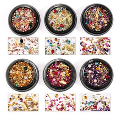 Nail art jewelry set in different colors