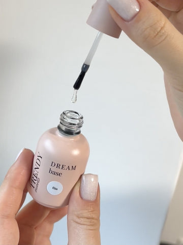 Dream Rubber Base Elsa Collection von TRENDY Nails 15ml/30ml (TPO-free)