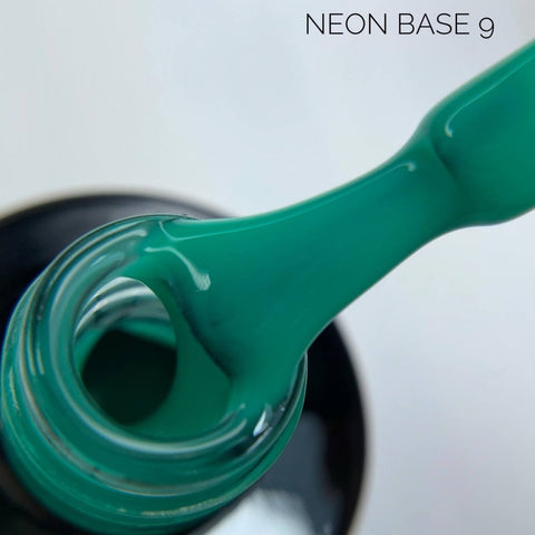 Deckende NEON Rubber Base von NOGTIKA (8ml) Nr. 9