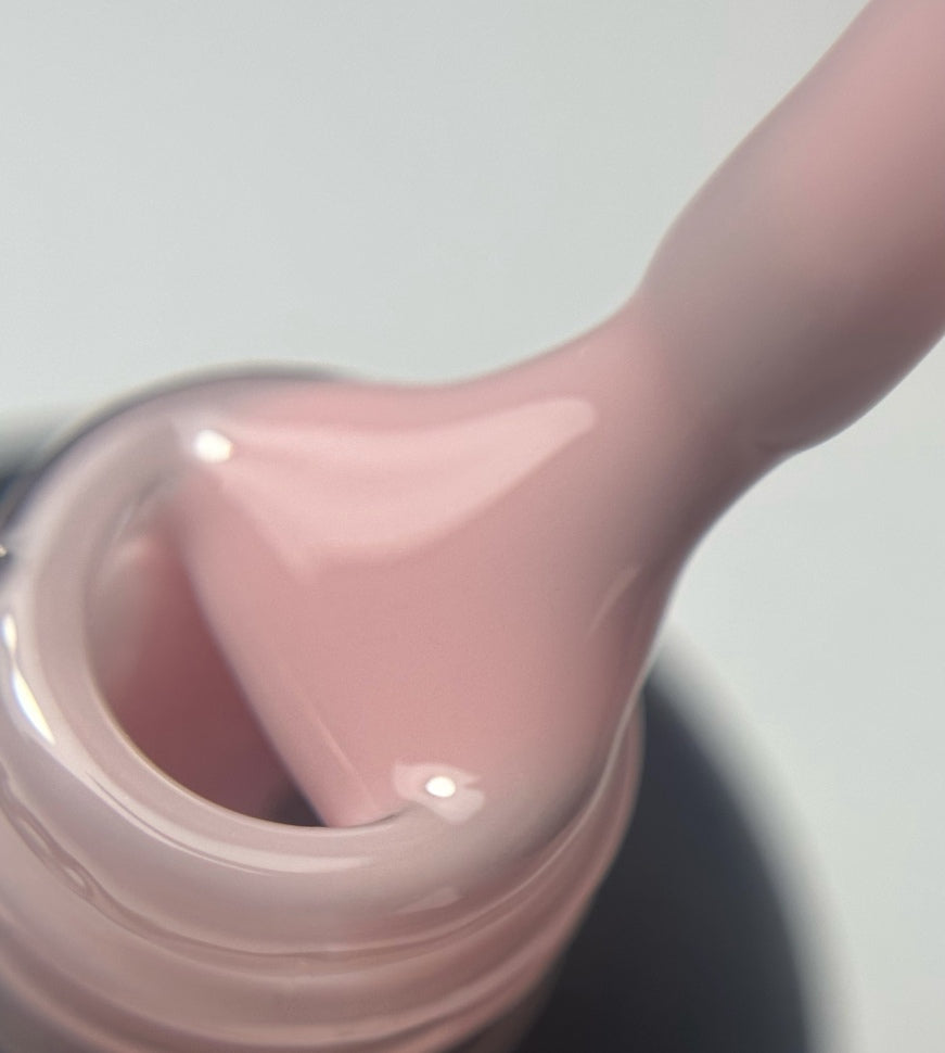 Builder Gel 'Pretty' от Trendy Nails 15/30мл (саморазглаживающийся)