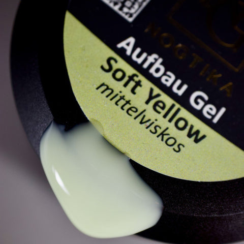 Selbstglättendes Aufbau Gel 5-50ml (mittelviskos) von NOGTIIKA 'Soft Yellow'