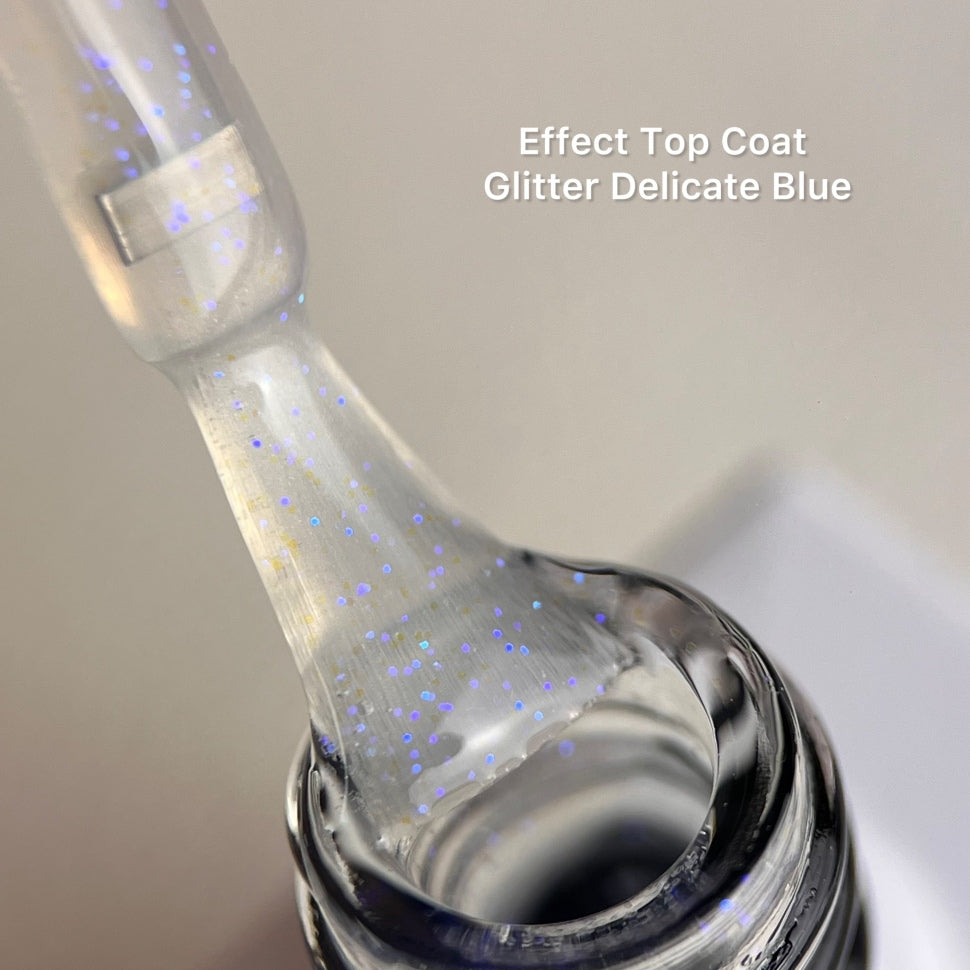 Effetto Top Coat Glitter Delicato Blu NO WIPE 10ml di Love My Nails