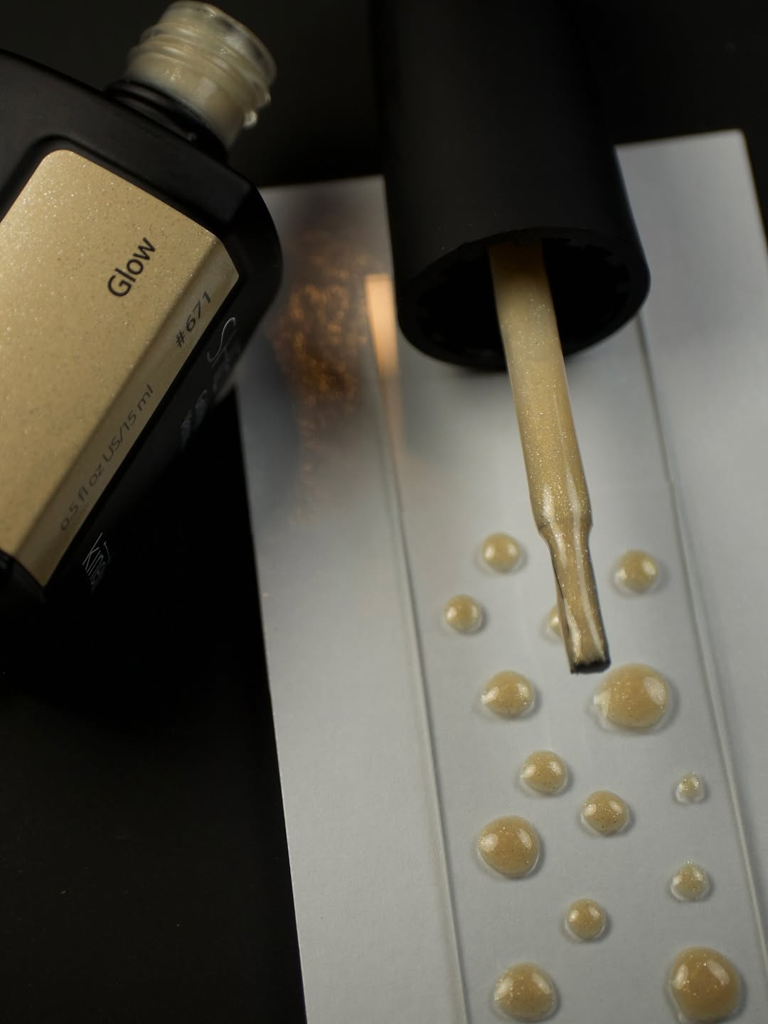 Kinetics SHIELD Gel Polish "Glow" Nr. 671 (15ml) (TPO/HEMA-free)