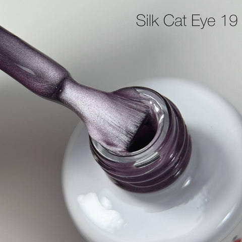 Silk Cat Eye Gel Polish 10 ml von Trendnails Nr. 19