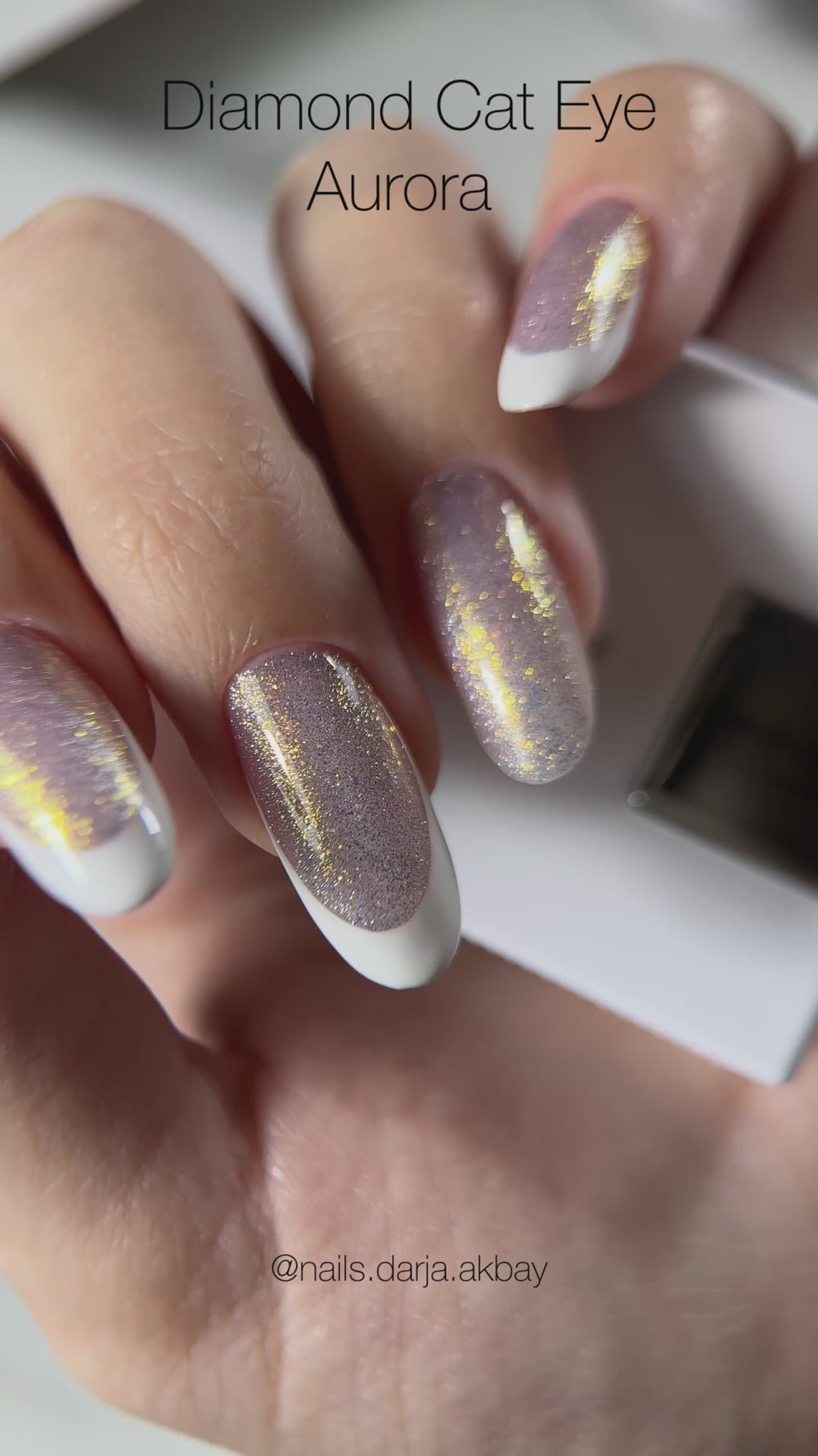 Diamond Cat Eye Gel Polish Aurora 12ml von Trendnails TPO-Free