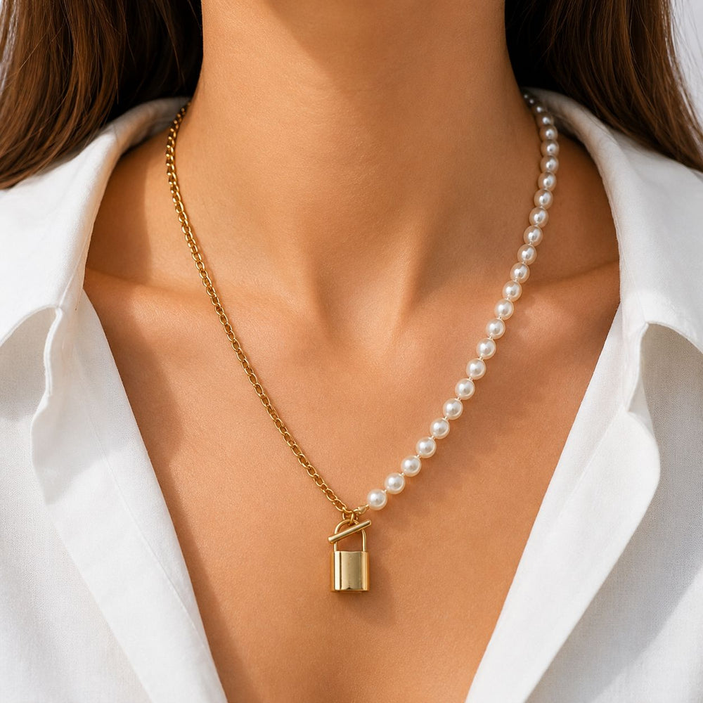 Stylische Kette (Modeschmuck) in gold 3