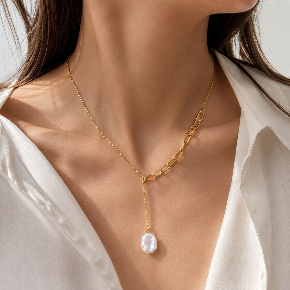 Stylische asymetrische Kette in gold  (Modeschmuck) 5